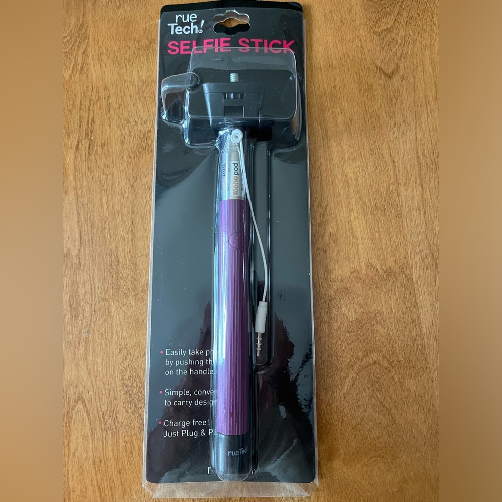 Selfie Stick by Rue 21. Purple New in original package.